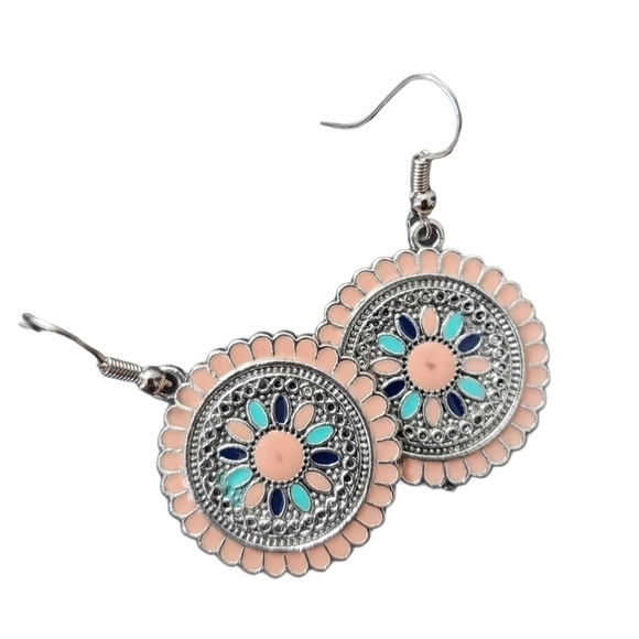 Fashion Jewelry Bohemian Dangle Earrings Sz OS - Picture 5 of 5